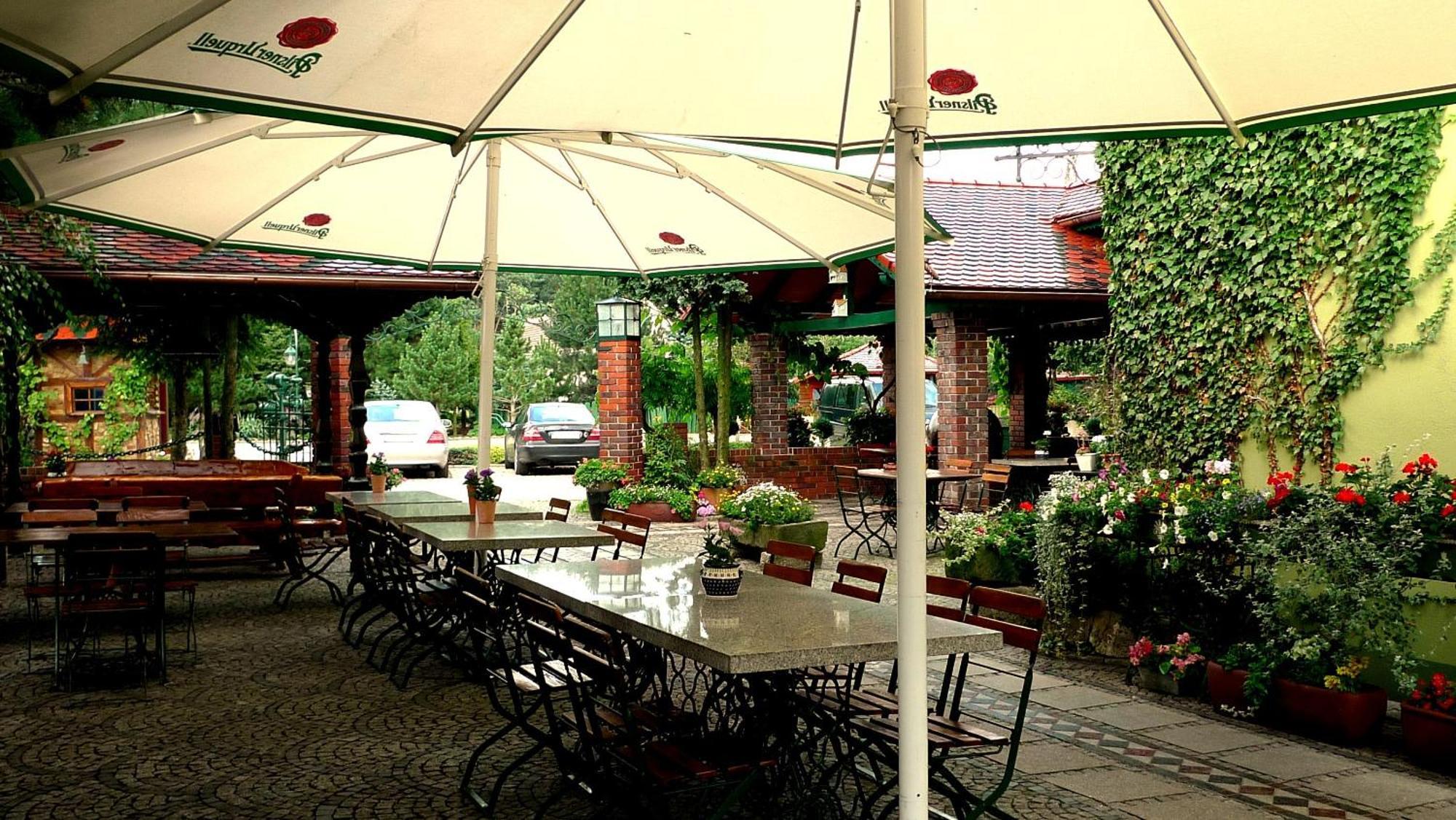 Debska Kuznia Gosciniec Stara Kuznia酒店 外观 照片